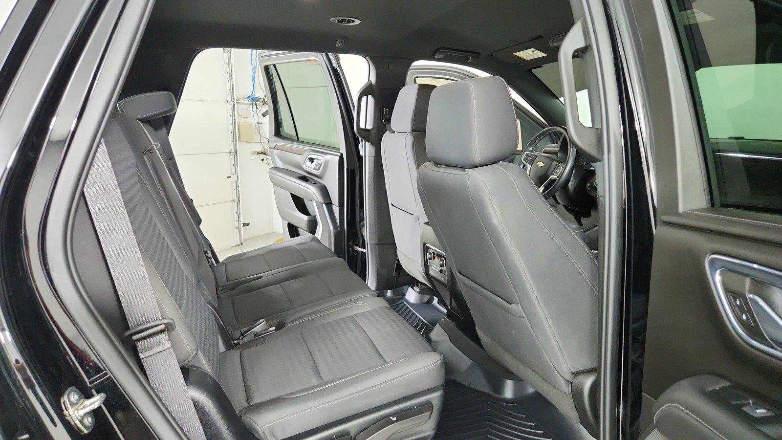 Used 2023 Chevrolet Tahoe LS AWD/4WD image 25
