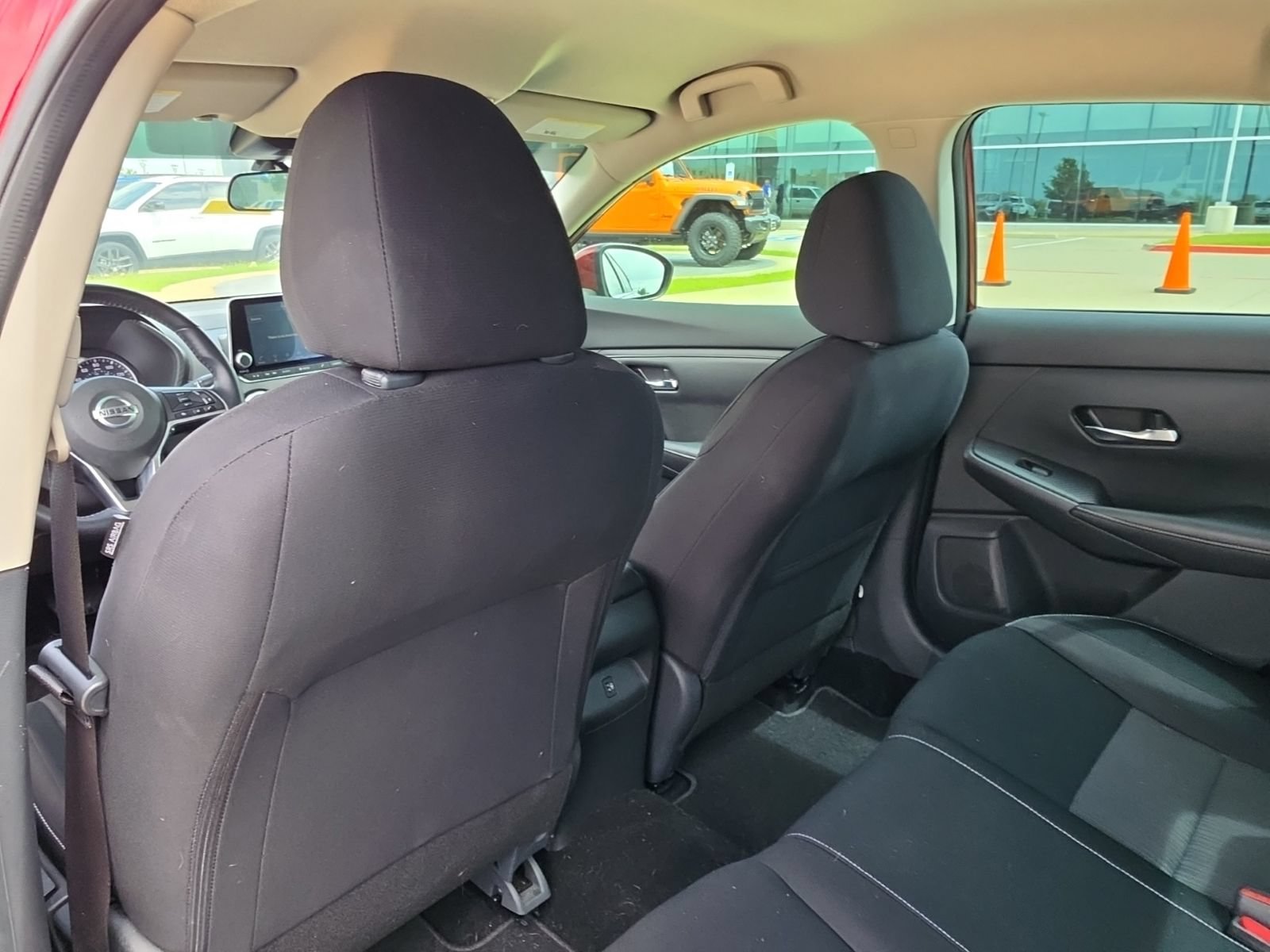 Used 2020 Nissan Sentra SV w/ Trunk Package FWD image 14