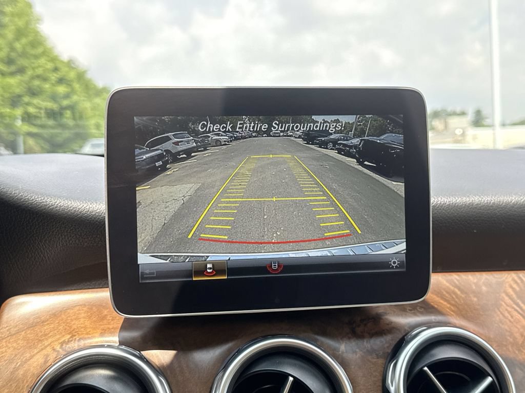 Used 2019 Mercedes-Benz GLA 250 4MATIC w/ Premium Package image 24