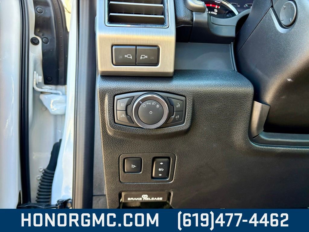 Used 2019 Ford F350 Platinum w/ Platinum Ultimate Package image 18