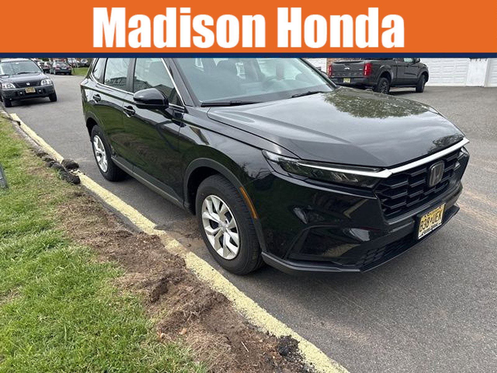 Used 2024 Honda CR-V LX image 1