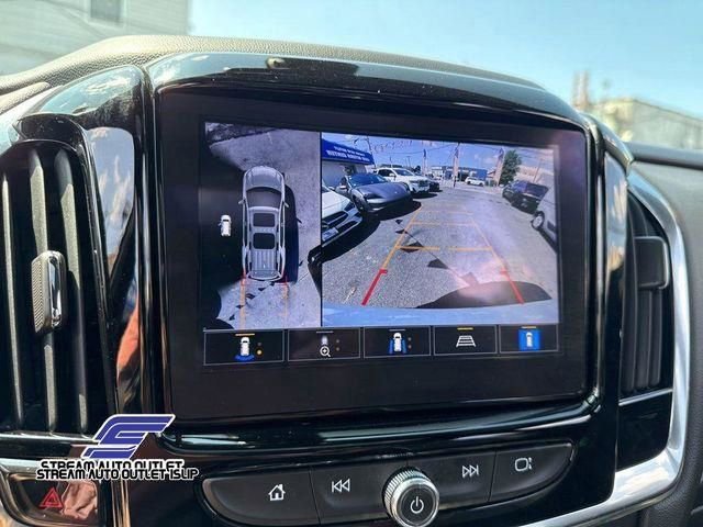 Used 2023 Chevrolet Traverse RS image 48