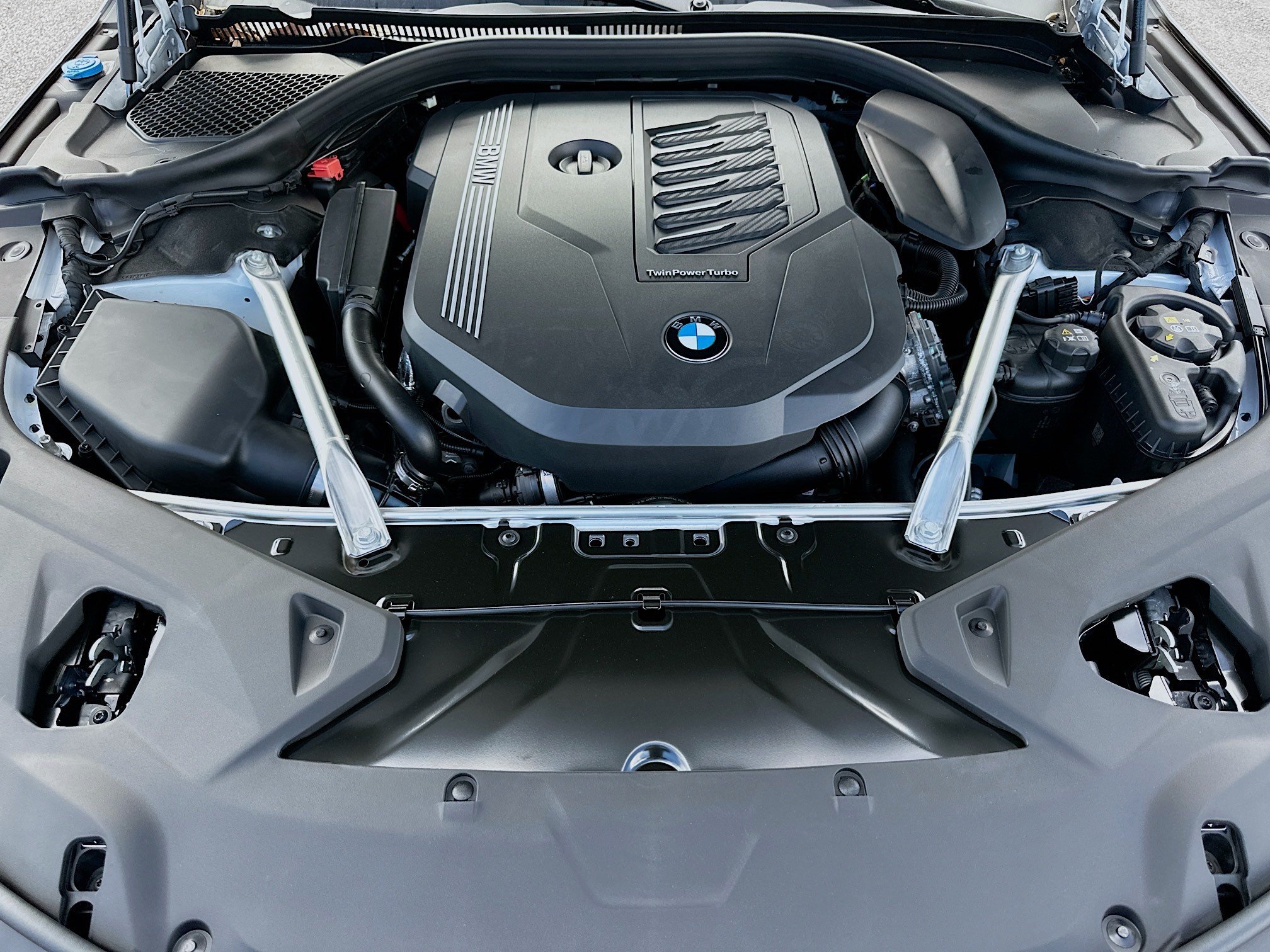 Used 2026 BMW 840i w/ M Sport Professional Package RWD image 25