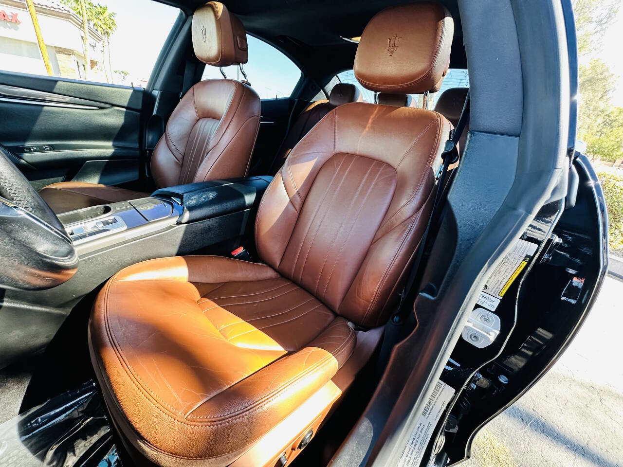 Used 2016 Maserati Ghibli RWD image 13