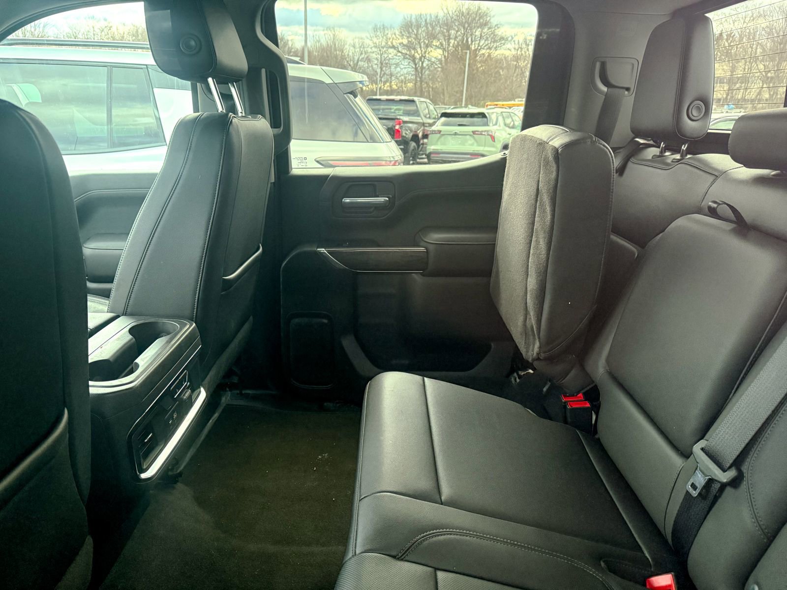 Used 2020 Chevrolet Silverado 1500 LTZ w/ LTZ Plus Package image 8