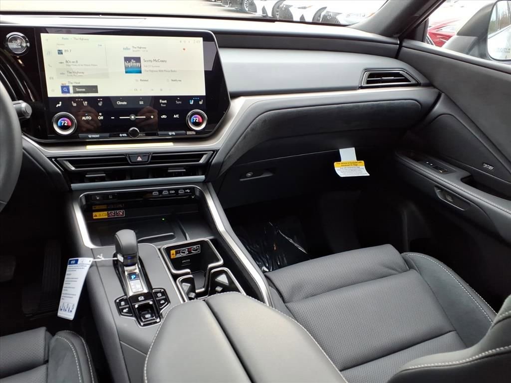 New 2026 Lexus TX 350 350 Luxury image 9