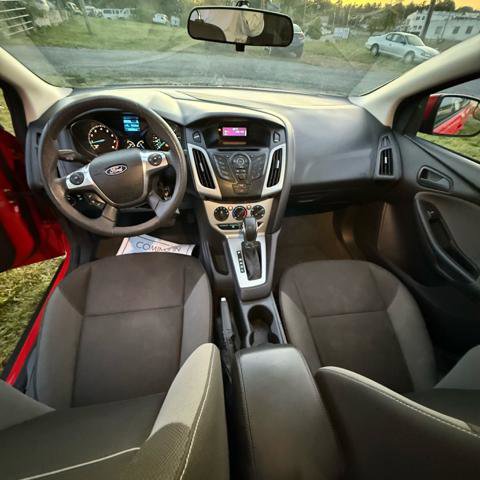 Used 2012 Ford Focus SE image 12