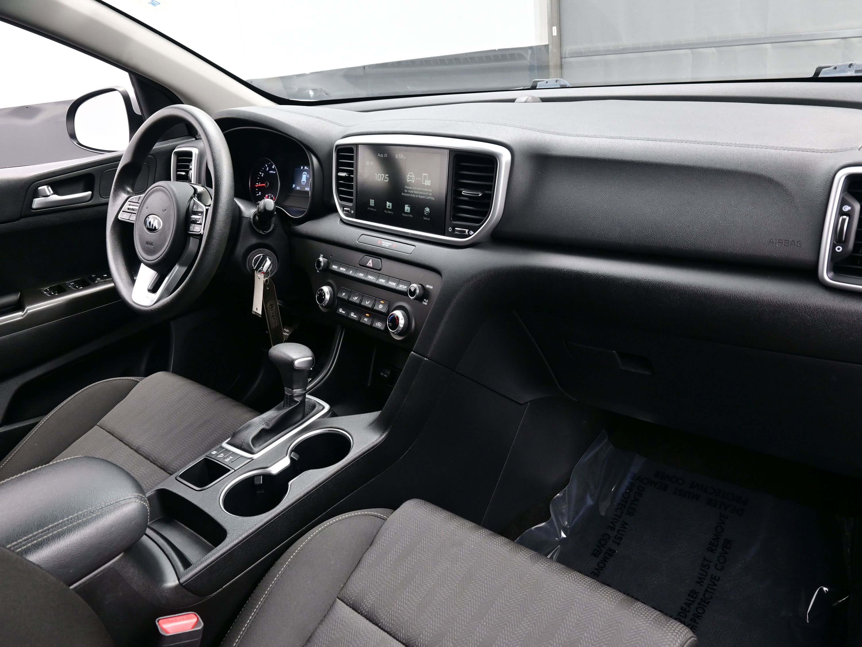 Used 2022 Kia Sportage LX image 16