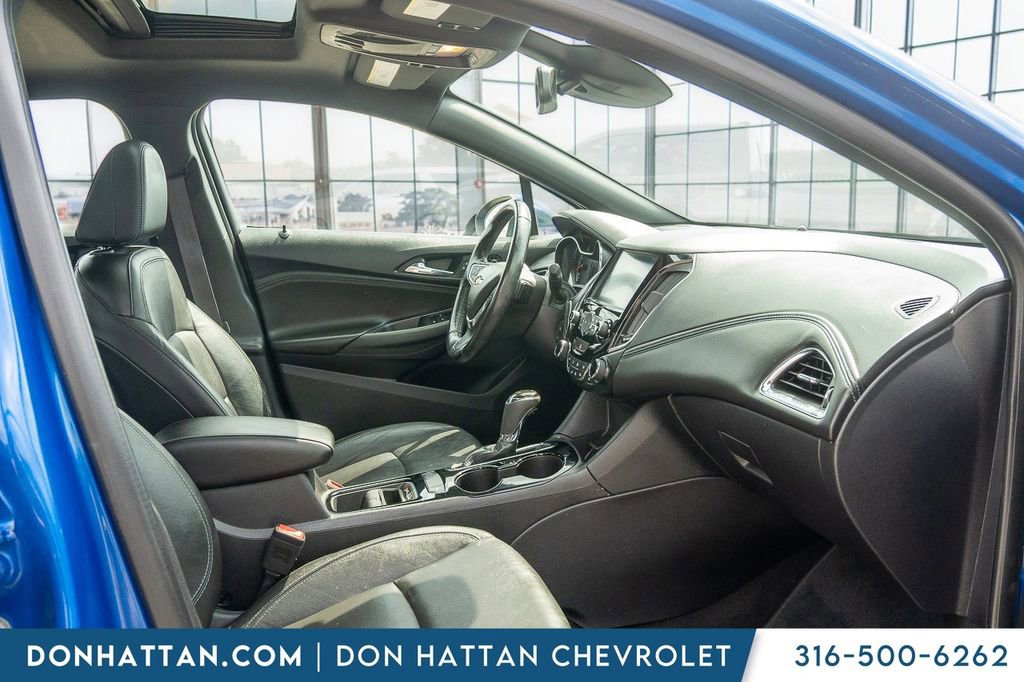 Used 2017 Chevrolet Cruze Premier FWD image 24