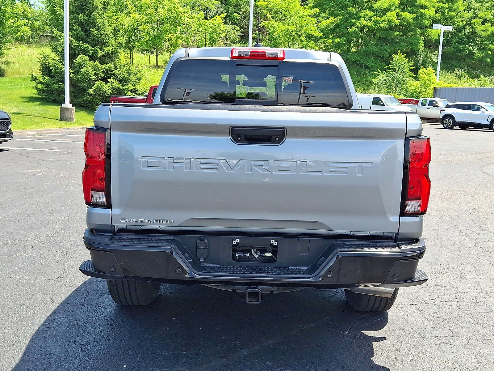 Used 2023 Chevrolet Colorado Z71 w/ Z71 Convenience Package 2 AWD/4WD image 5