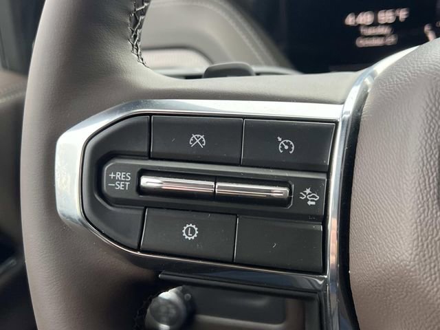 New 2026 GMC Yukon XL Elevation image 27