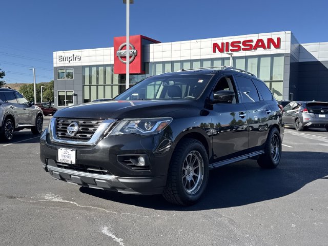 Used 2018 Nissan Pathfinder SL AWD/4WD image 6