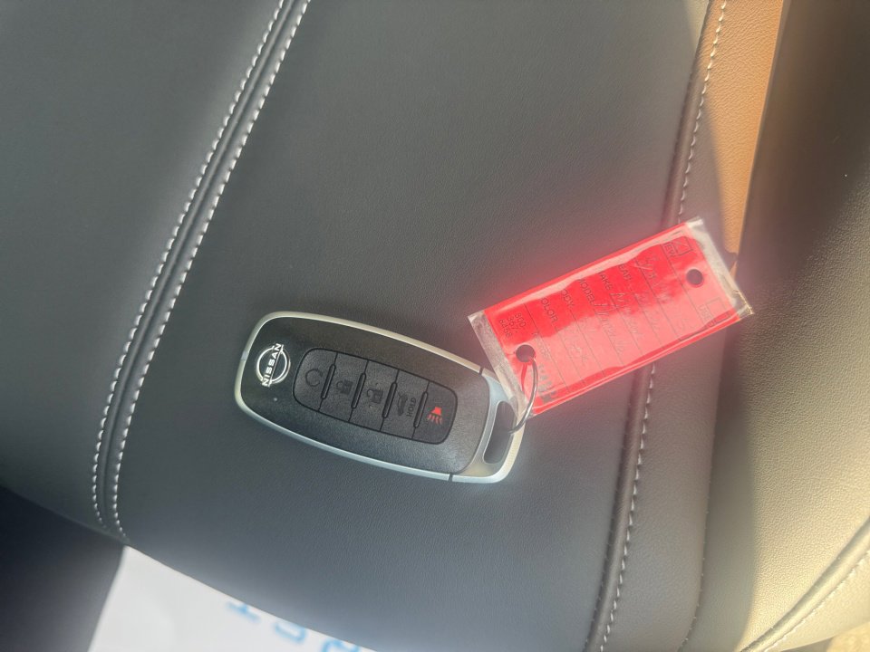 New 2026 Nissan Armada SL image 34