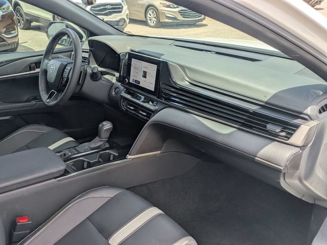 Used 2025 Toyota Camry SE w/ Convenience Package FWD image 31