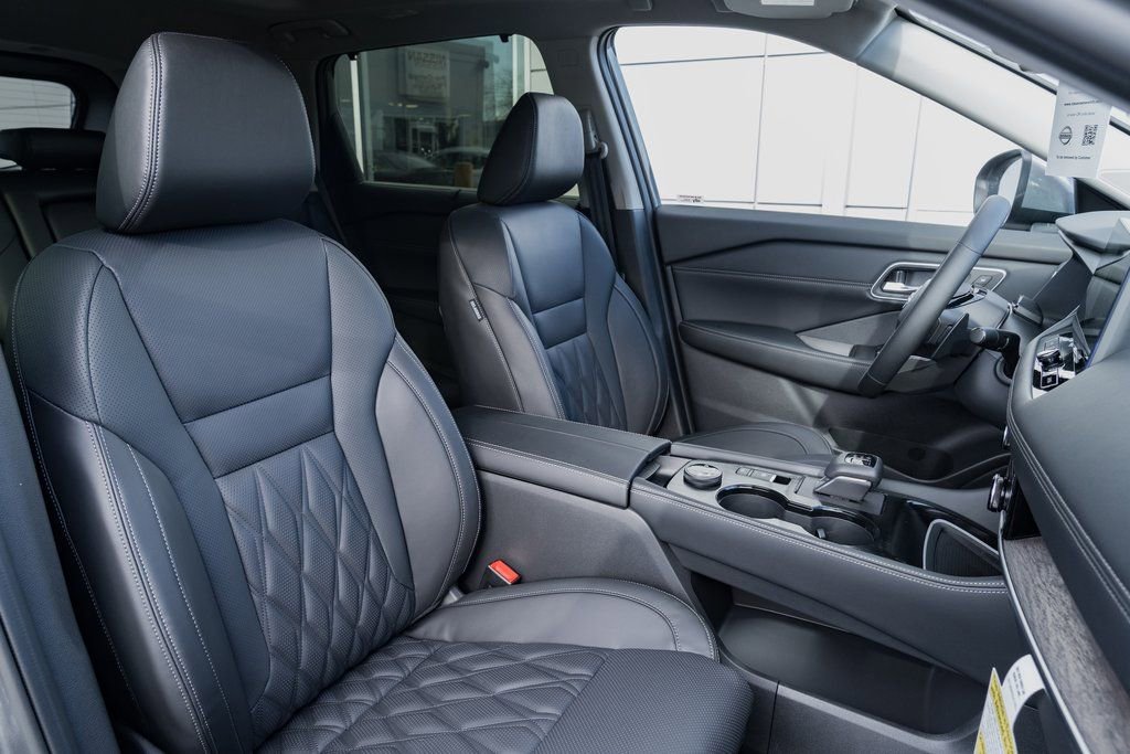 New 2026 Nissan Rogue Platinum AWD/4WD image 26