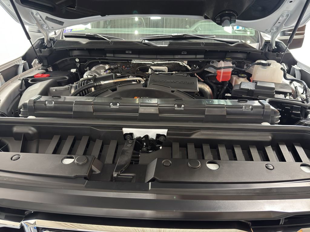 New 2025 GMC Sierra 2500 SLT w/ SLT Convenience Package image 43