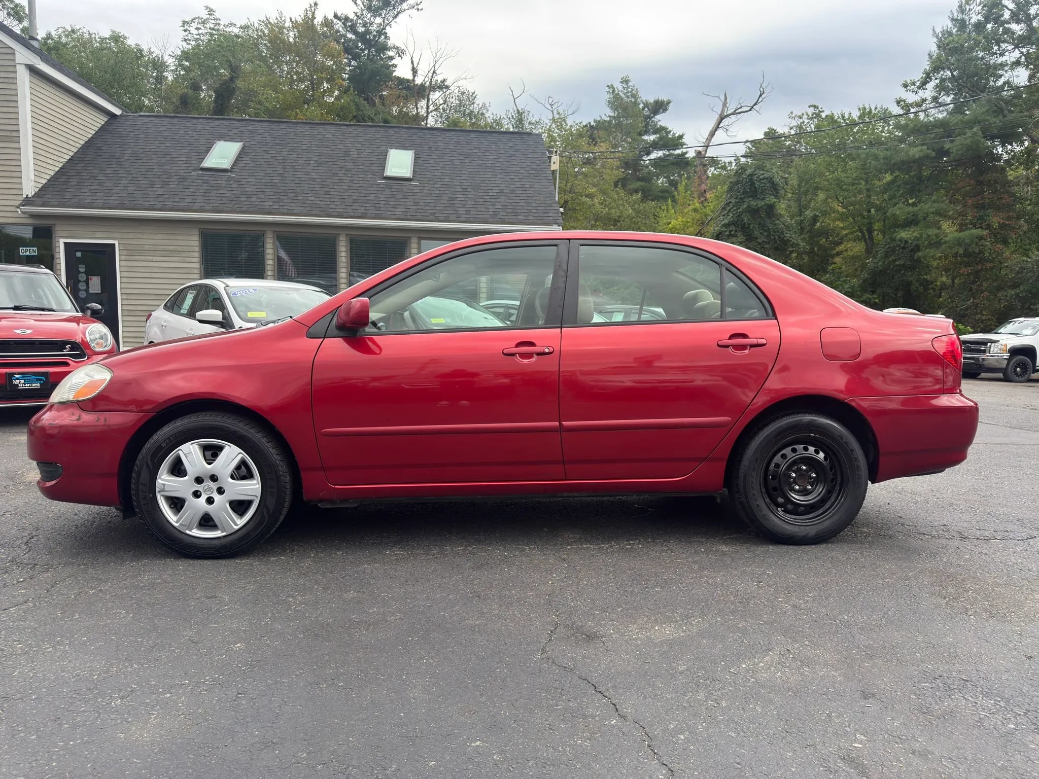 Used 2008 Toyota Corolla LE w/ Audio Value Pkg FWD image 4