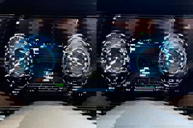 New 2026 Hyundai Elantra Limited image 21