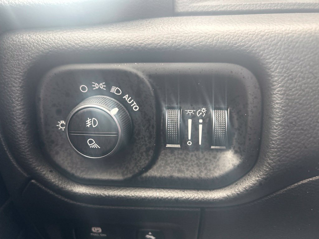 New 2026 RAM 1500 Big Horn AWD/4WD image 19