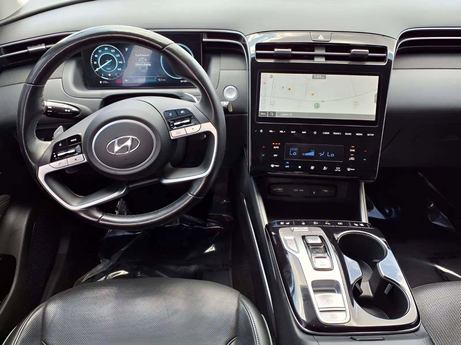Certified 2023 Hyundai Tucson Limited FWD image 11