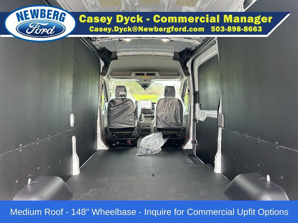 New 2026 Ford Transit 250 148 Medium Roof w/ Load Area Protection Package RWD image 9