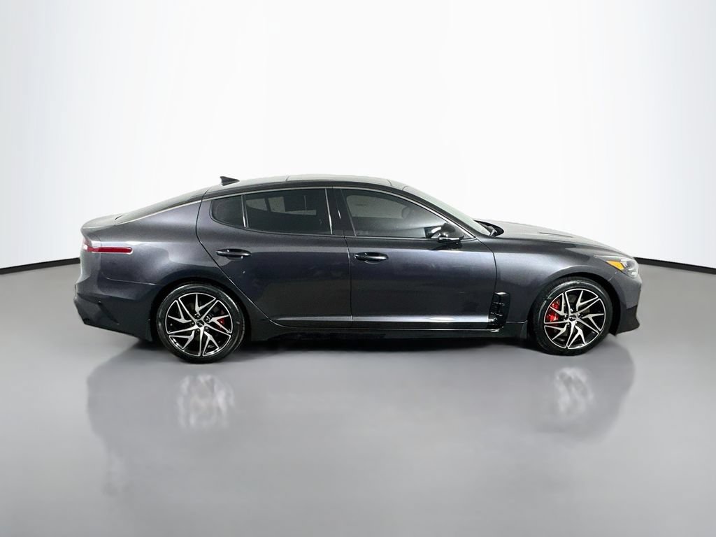 Used 2023 Kia Stinger GT-Line w/ Sun & Sound Package RWD image 7