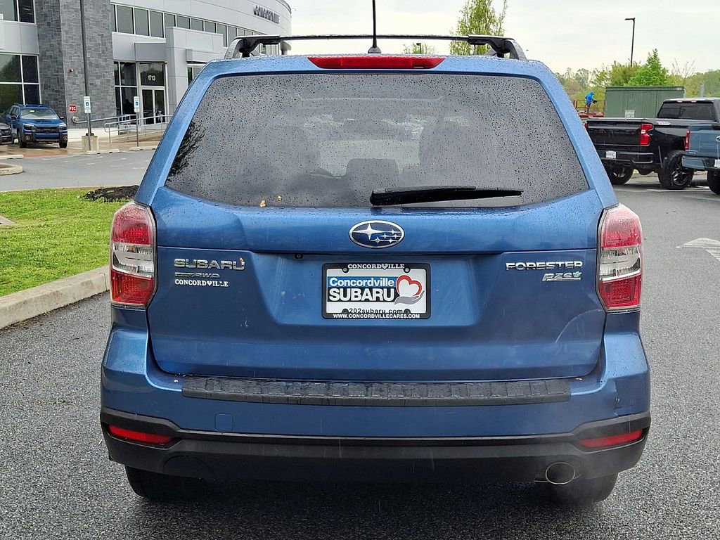 Used 2015 Subaru Forester 2.5i Premium AWD/4WD image 5