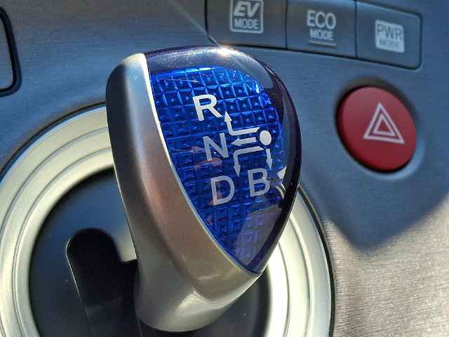 Used 2015 Toyota Prius Three FWD image 14
