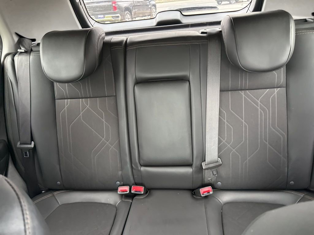 Used 2021 Chevrolet Trax LT w/ Sport Edition image 22