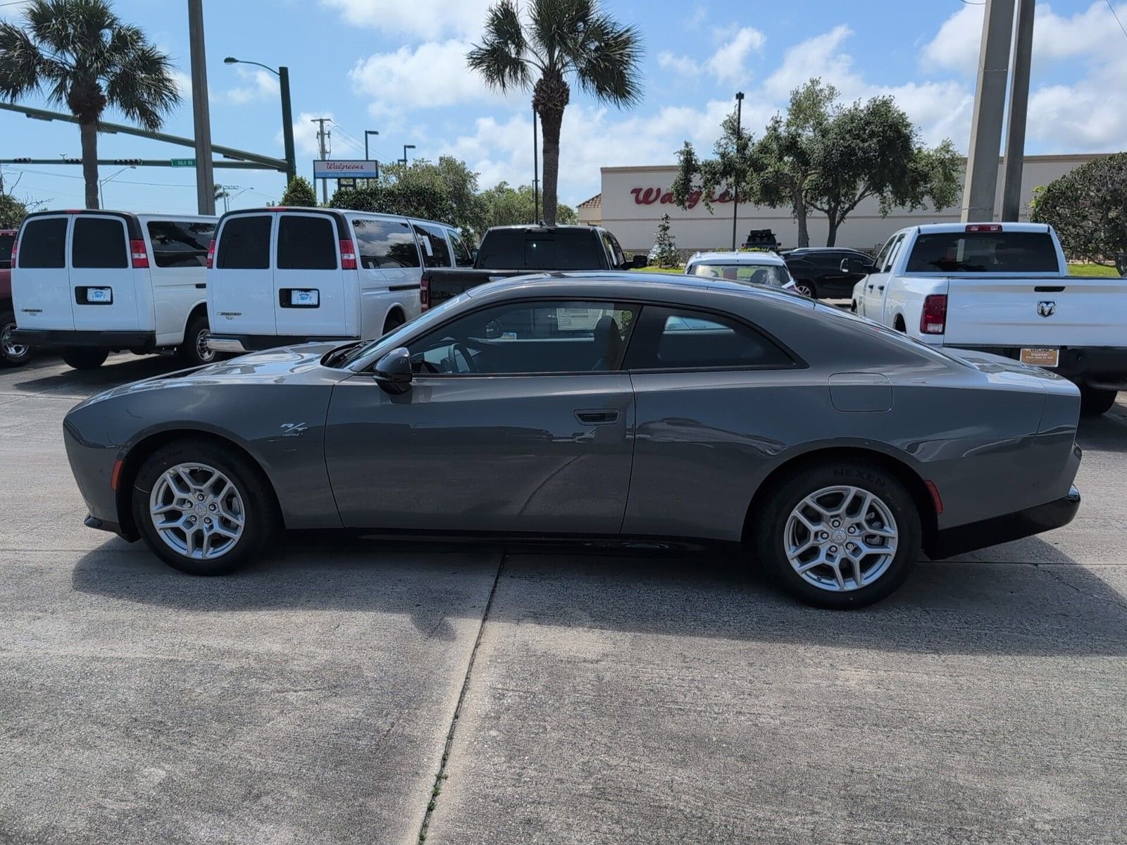 New 2025 Dodge Charger R/T w/ Quick Order Package 25M R/T image 6