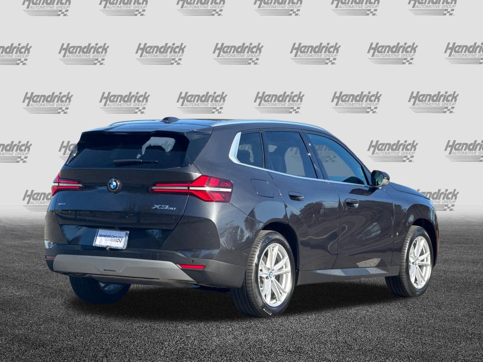 Used 2025 BMW X3 xDrive30i w/ Premium Package image 5