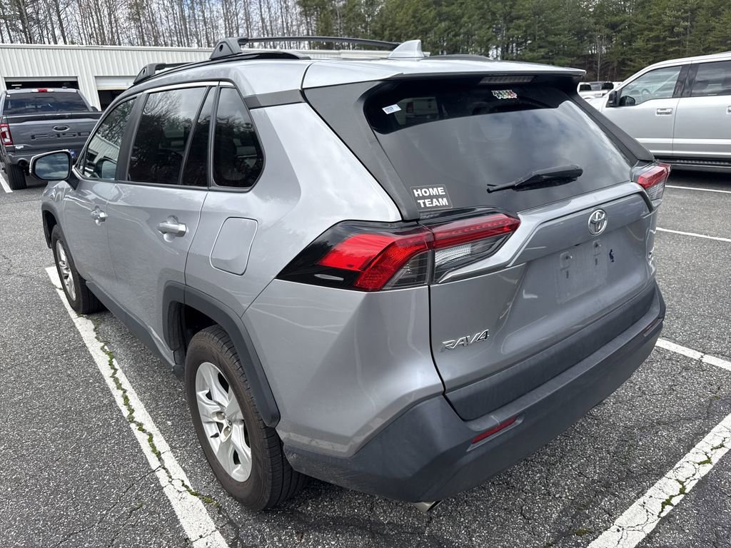 Used 2020 Toyota RAV4 XLE image 15