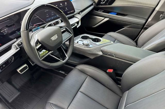 New 2026 Cadillac Optiq Sport 2 image 10