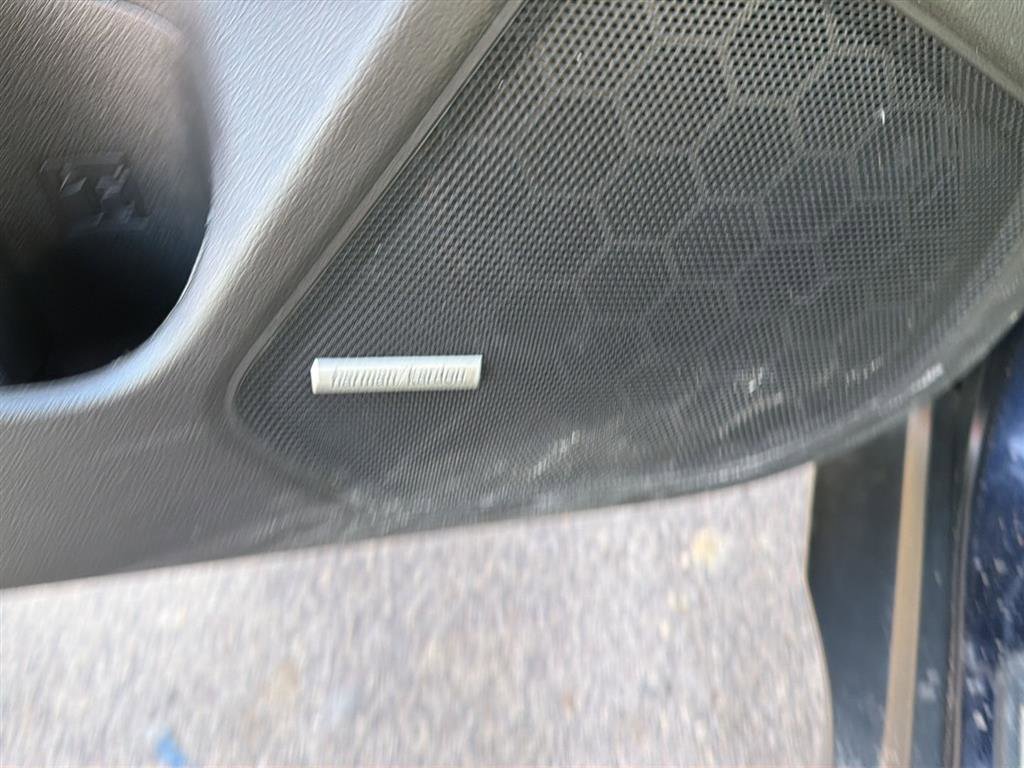 Used 2018 Subaru Outback 2.5i Limited w/ Popular Package #2 image 11