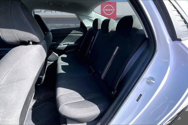 Used 2023 Hyundai Elantra SEL image 19