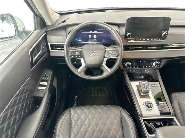 Used 2023 Mitsubishi Outlander SEL image 11