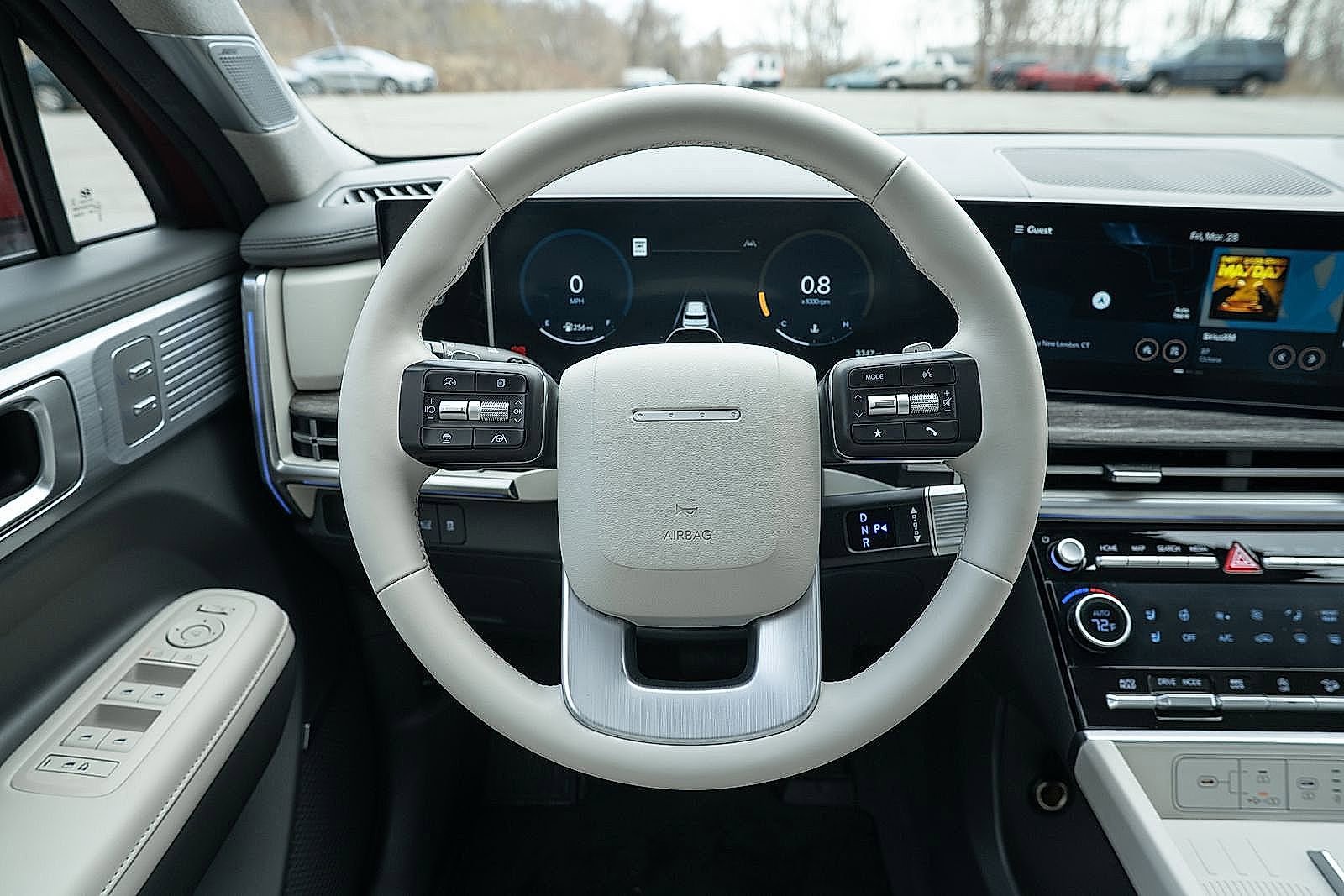 Used 2024 Hyundai Santa Fe Limited image 21