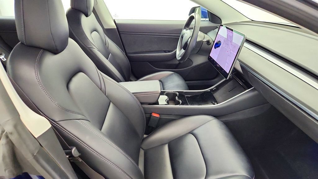 Used 2018 Tesla Model 3 Long Range RWD image 28