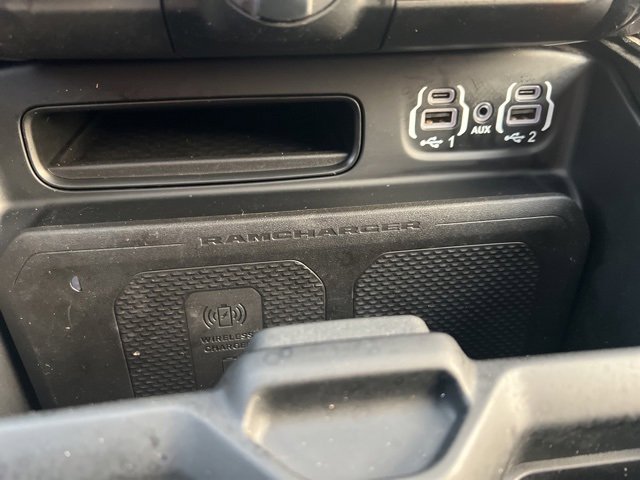 Used 2023 RAM 3500 Limited image 15