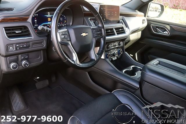 Used 2023 Chevrolet Suburban Premier RWD image 13