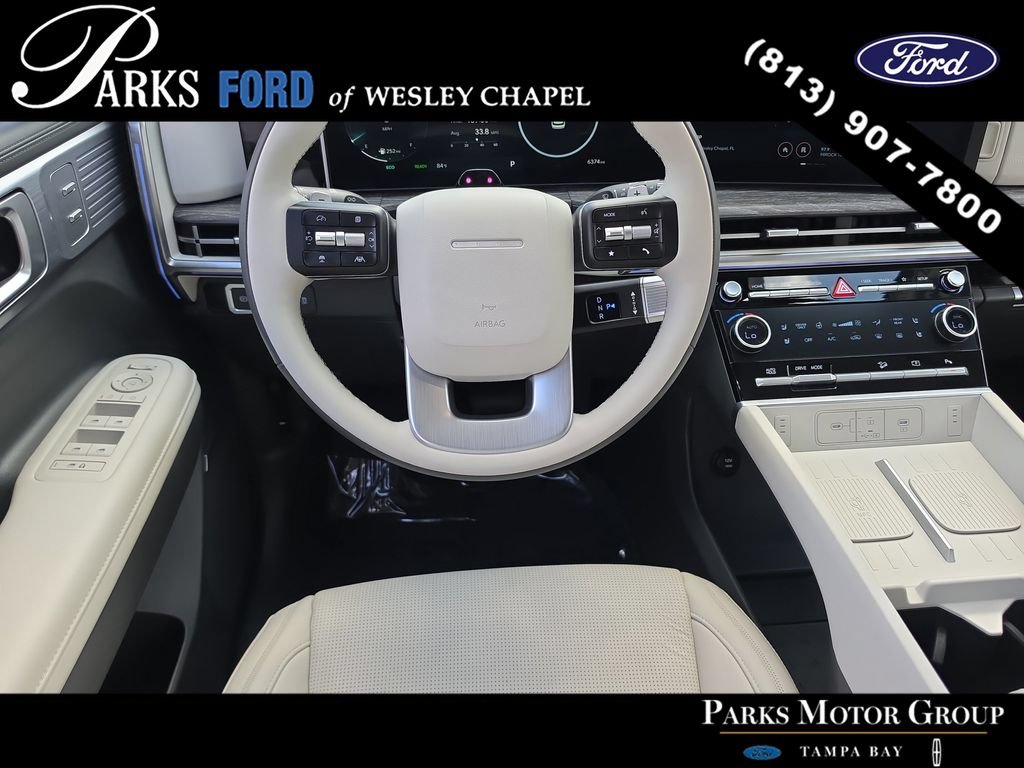 Used 2026 Hyundai Santa Fe Calligraphy FWD image 13