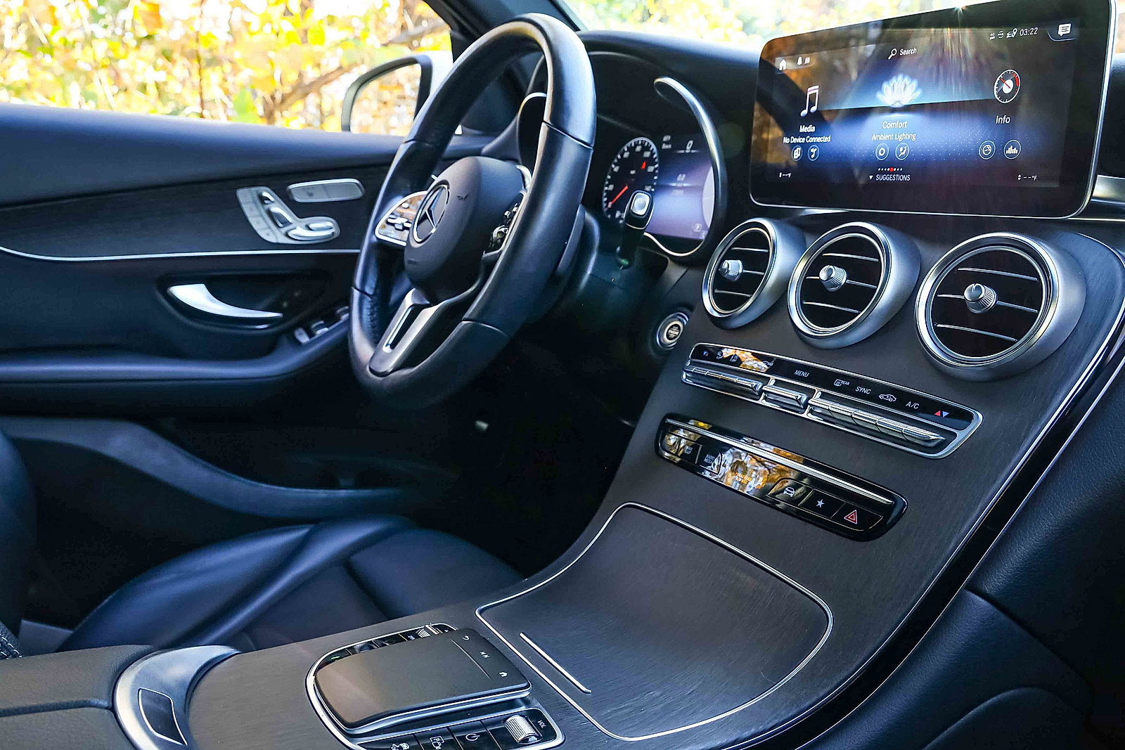 Used 2022 Mercedes-Benz GLC 300 4MATIC image 26