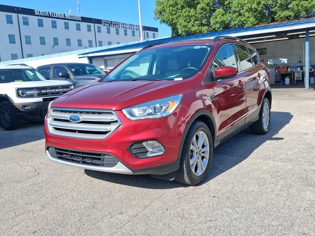 Used 2018 Ford Escape SEL AWD/4WD image 2