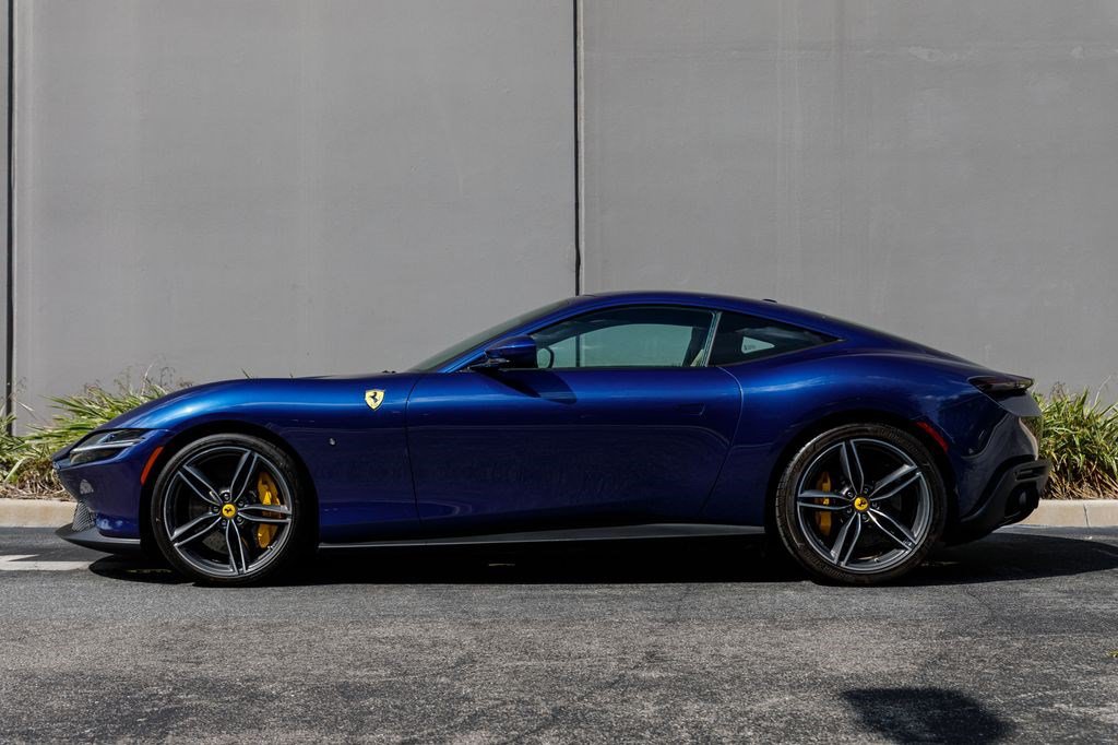 Used 2023 Ferrari Roma RWD image 2