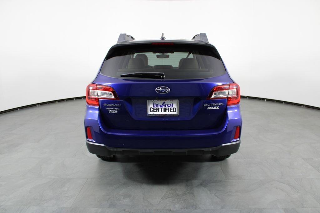 Used 2017 Subaru Outback 2.5i Premium image 10