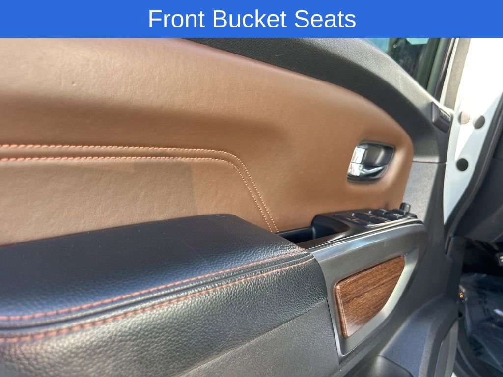 Used 2017 Nissan Titan Platinum Reserve image 14