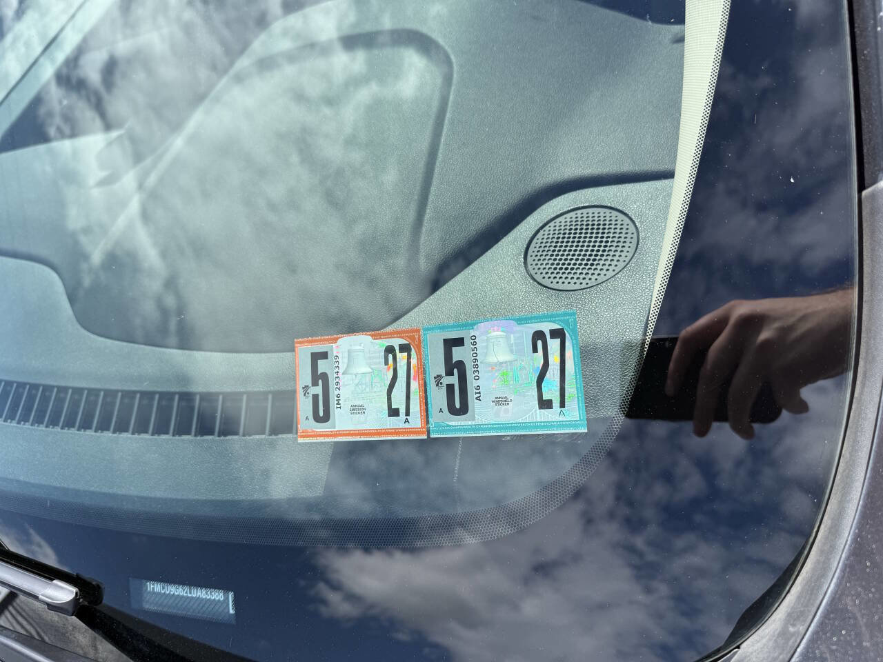 Used 2020 Ford Escape SE image 27