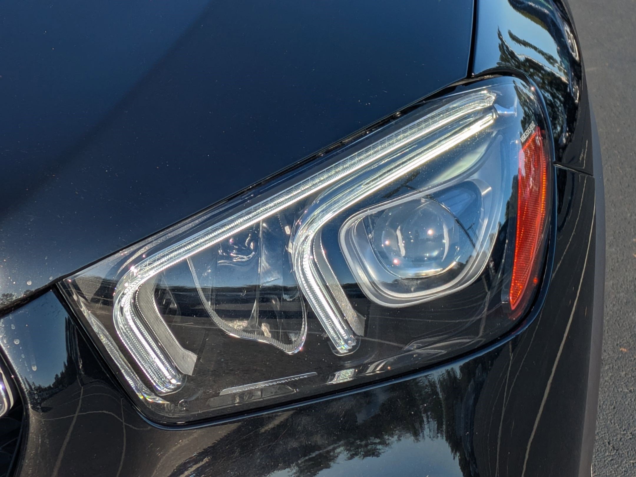 Certified 2023 Mercedes-Benz GLE 350 w/ Premium Package image 6