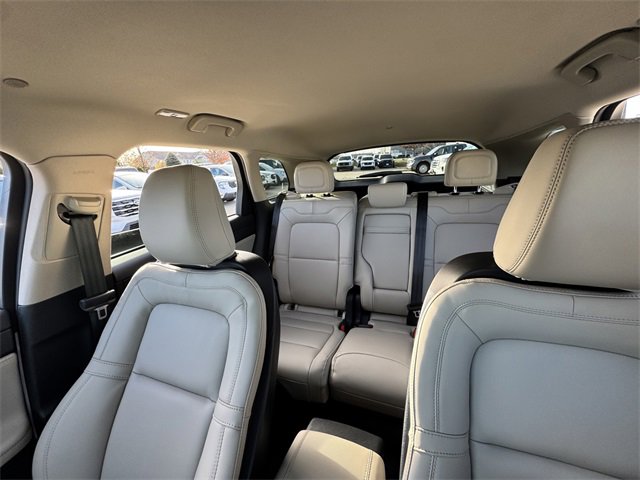 New 2026 Lincoln Corsair Premiere image 26