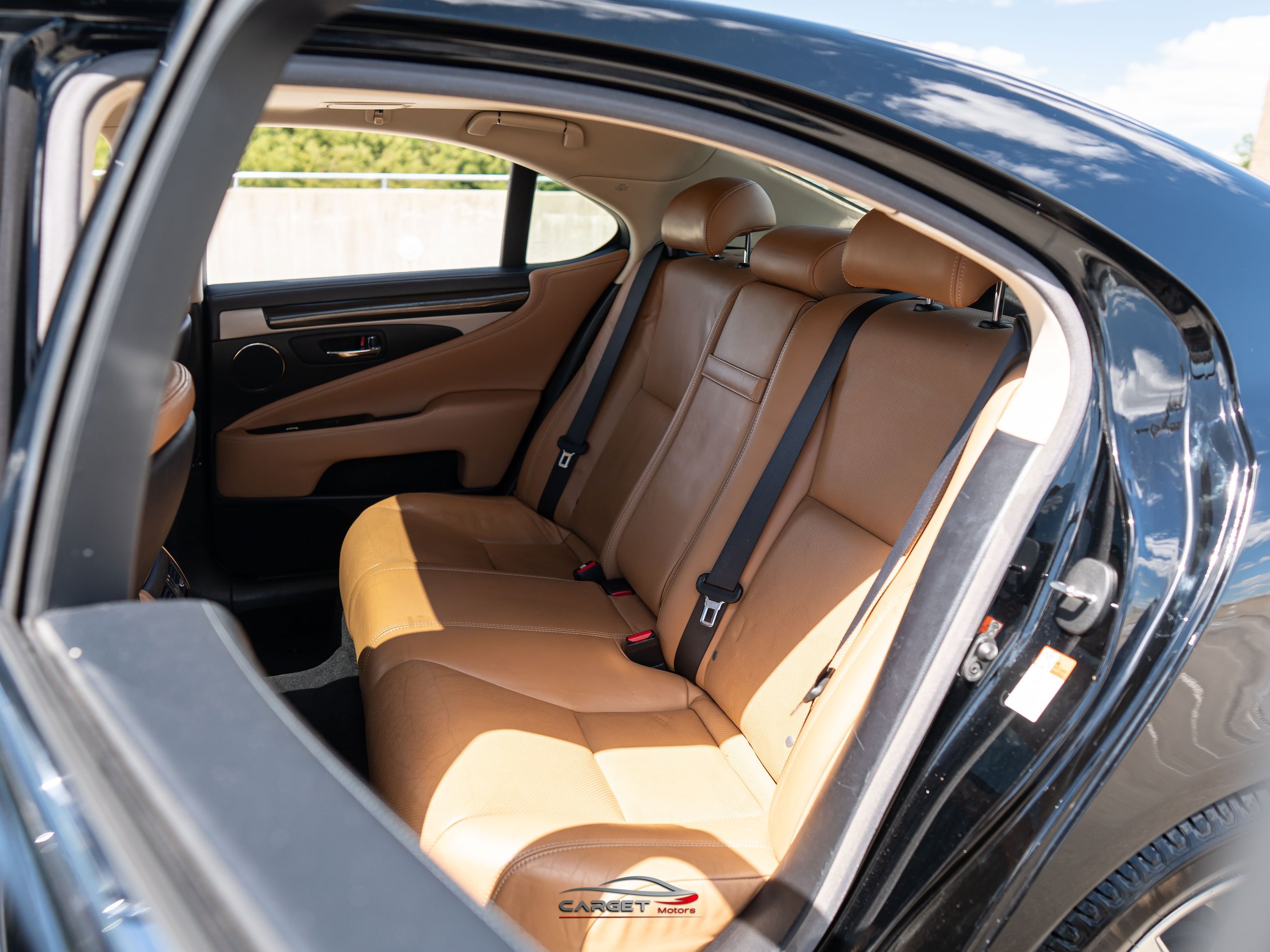Used 2016 Lexus LS 460 AWD w/ Comfort Package image 20